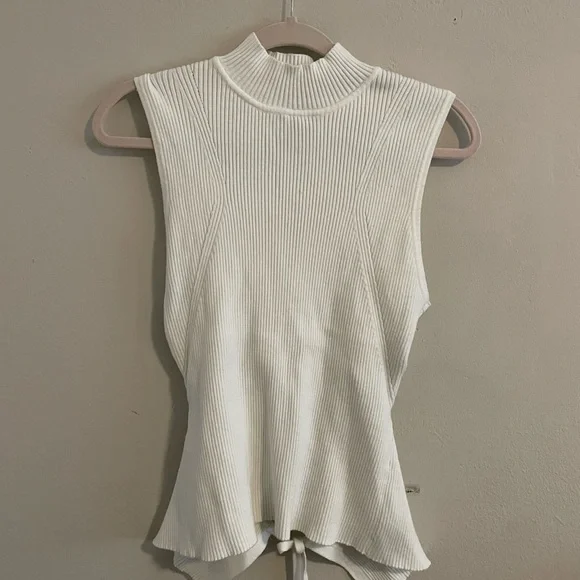 F21 Sleeveless Ribbed White Top - Picture 1 of 2